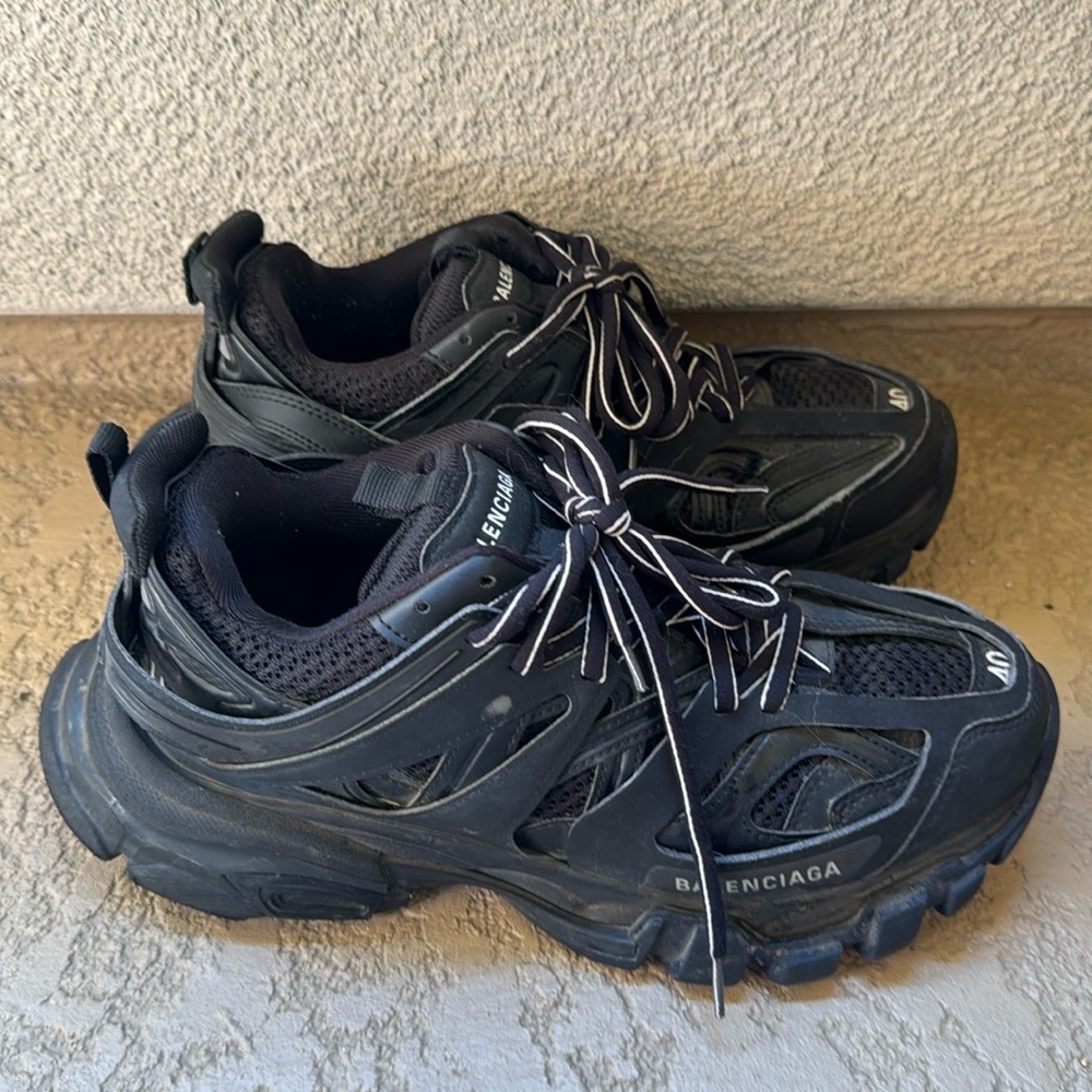 Balenciaga Track Runner